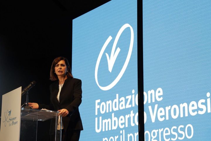 Boldrini: «Le fake news sono un veleno per la democrazia»