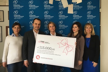 QVC sostiene Pink is Good: consegnati 115 mila euro