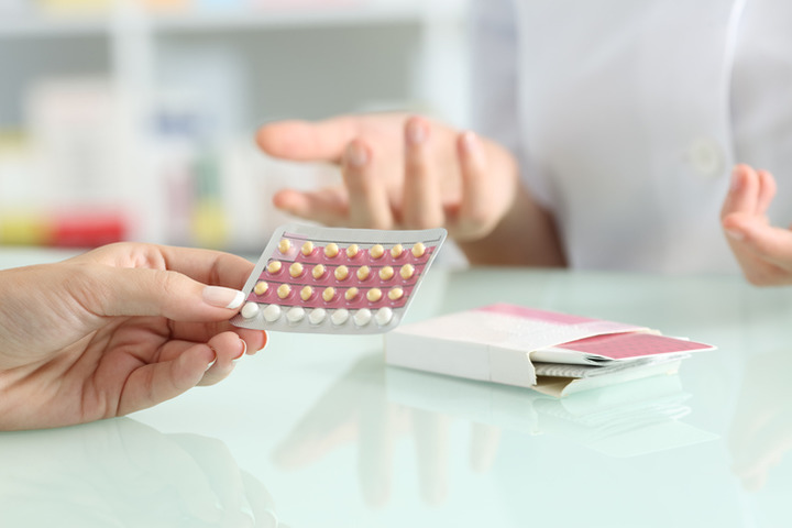 La pillola anticoncezionale aumenta il rischio di cancro?