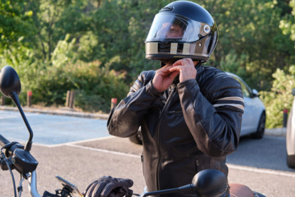 Casco integrale: così si dimezzano i traumi gravi