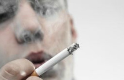 Più di un terzo degli studenti fuma, in media 7 sigarette al giorno
